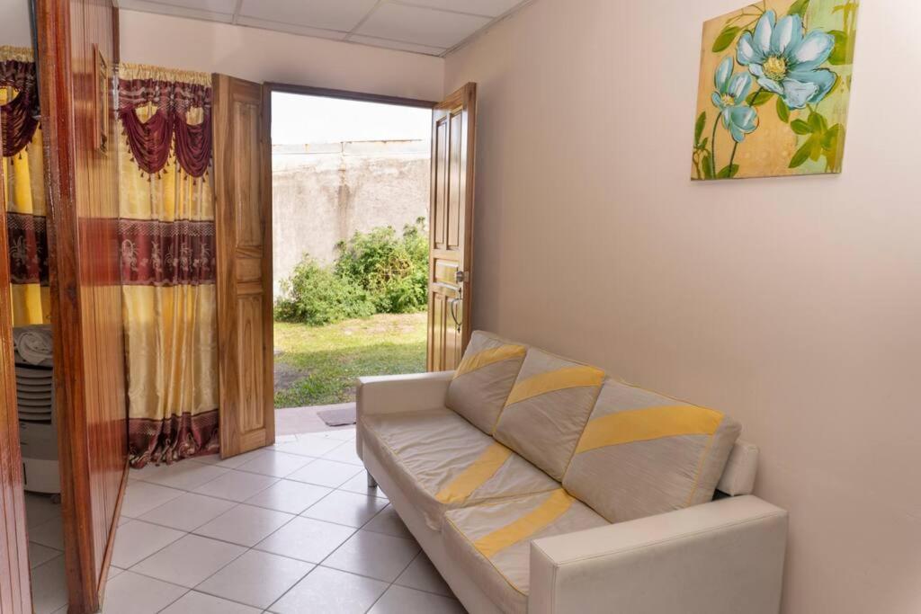Apartamento Daly 3 กวาปิเลส ภายนอก รูปภาพ
