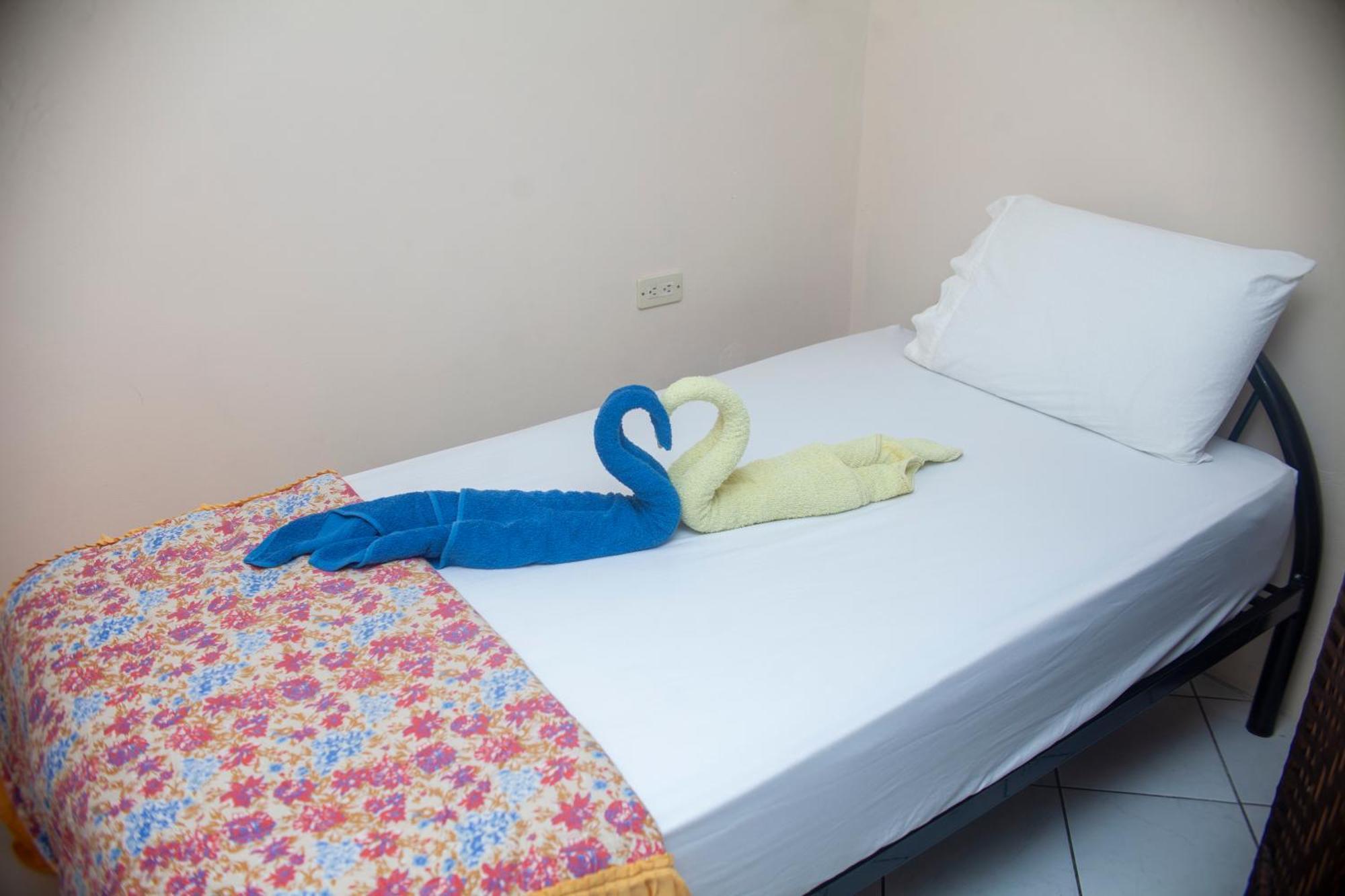 Apartamento Daly 3 กวาปิเลส ภายนอก รูปภาพ